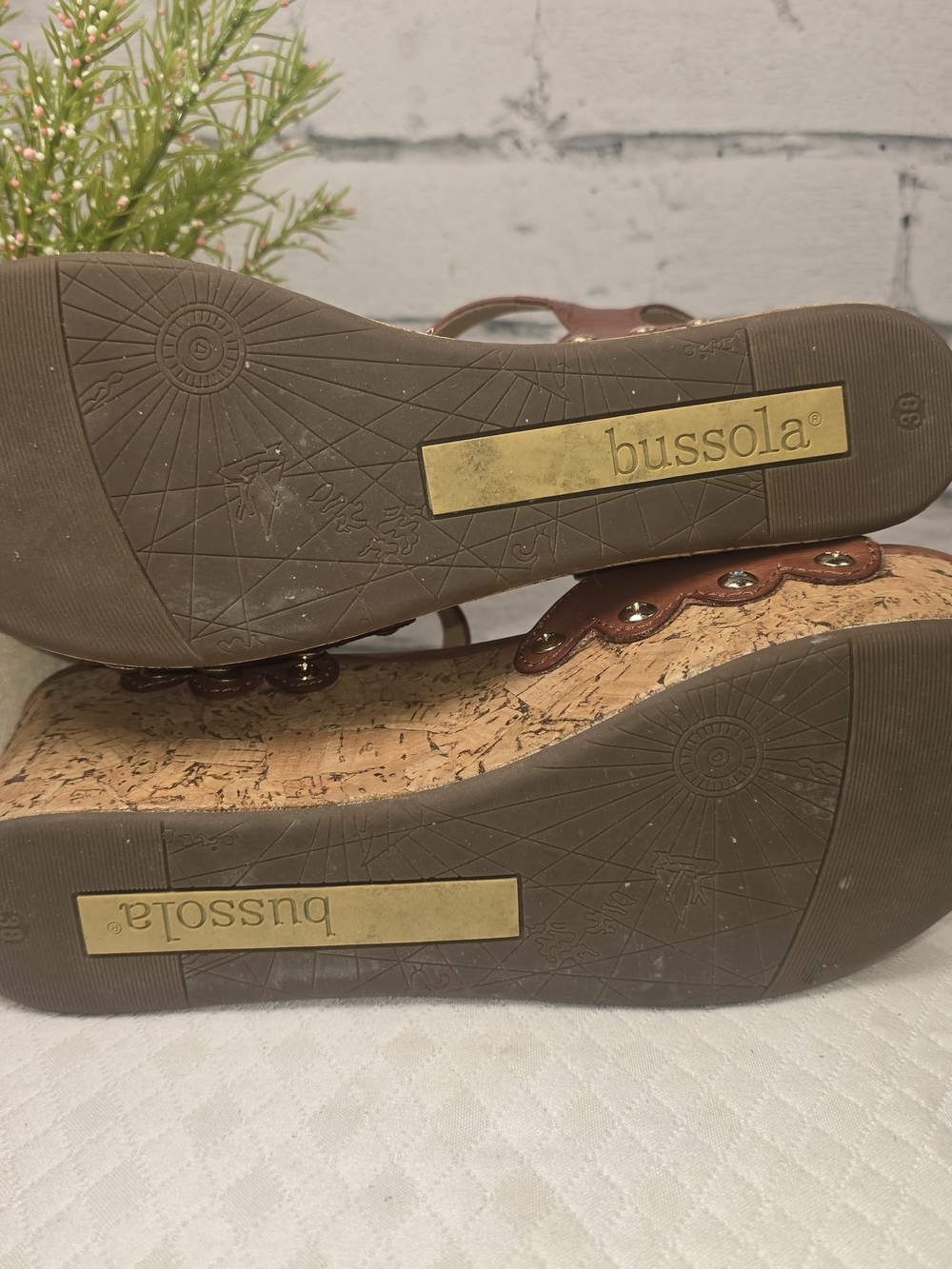 BUSSOLA MANSFIELD PLATFORM WEDGE SANDAL BROWN LEATHER CORK WOMENS 38 - Picture 9 of 14